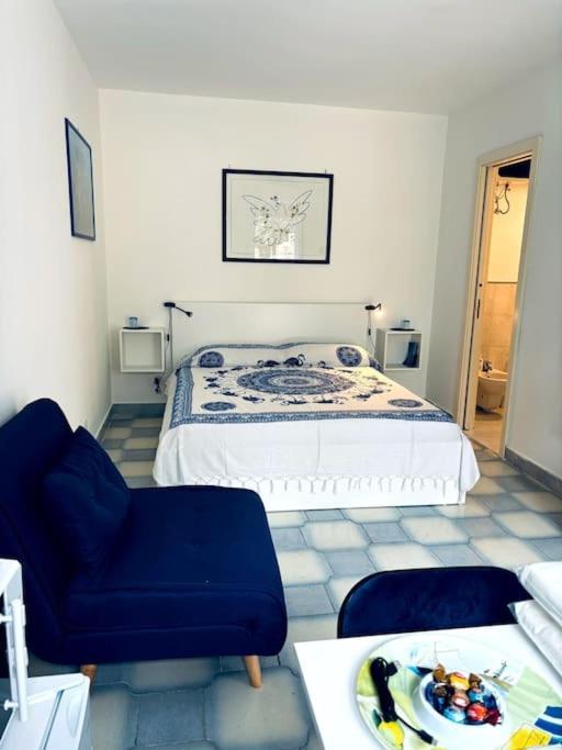 Residenza Saturno 7 Apartment Palermo Bagian luar foto